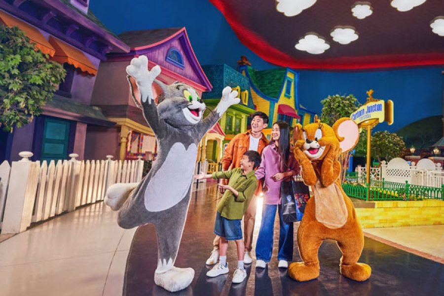 Warner Bros Abu Dhabi